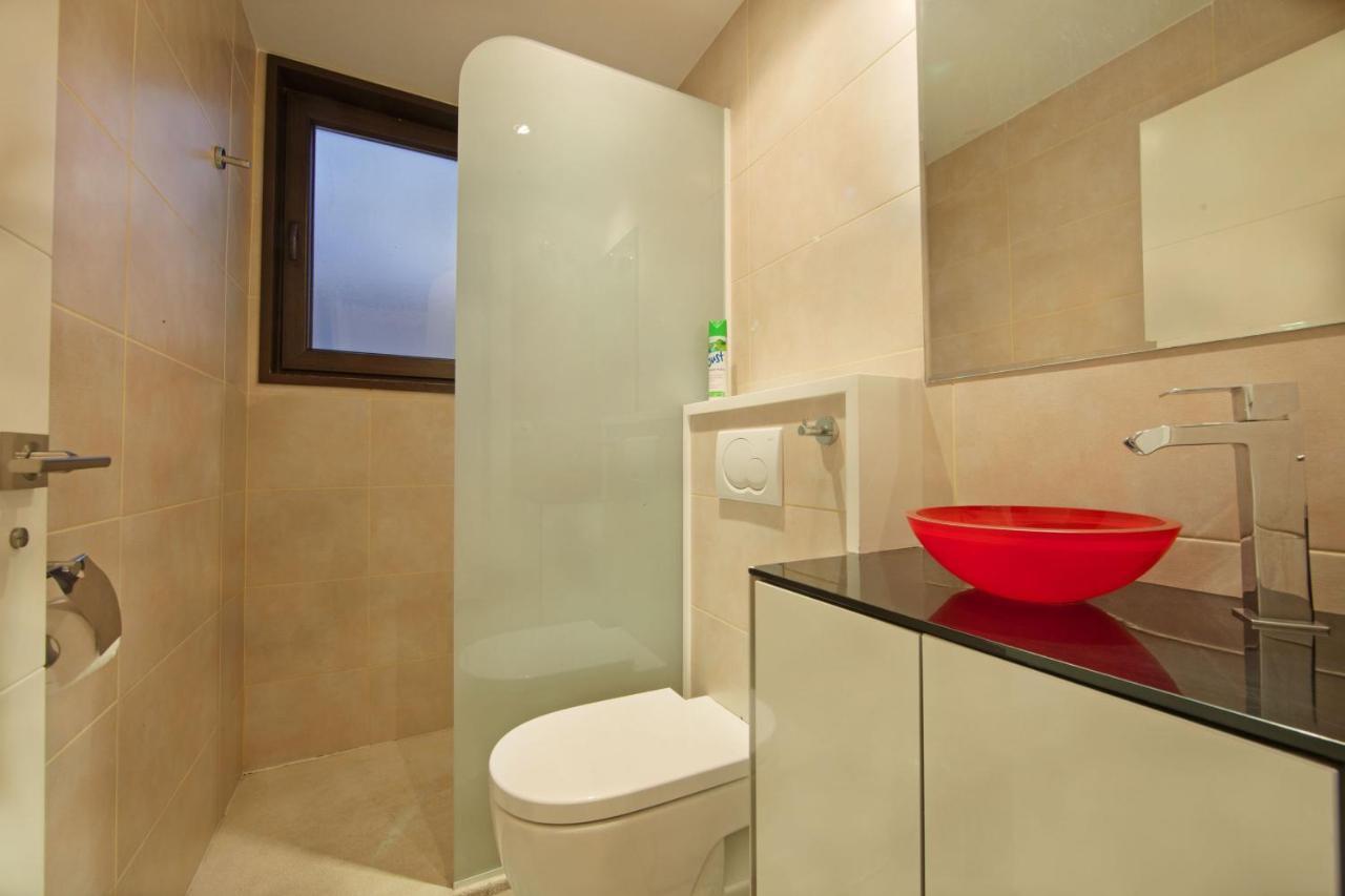 Modern Villa Close To Costabella Beach Марбеля Екстериор снимка