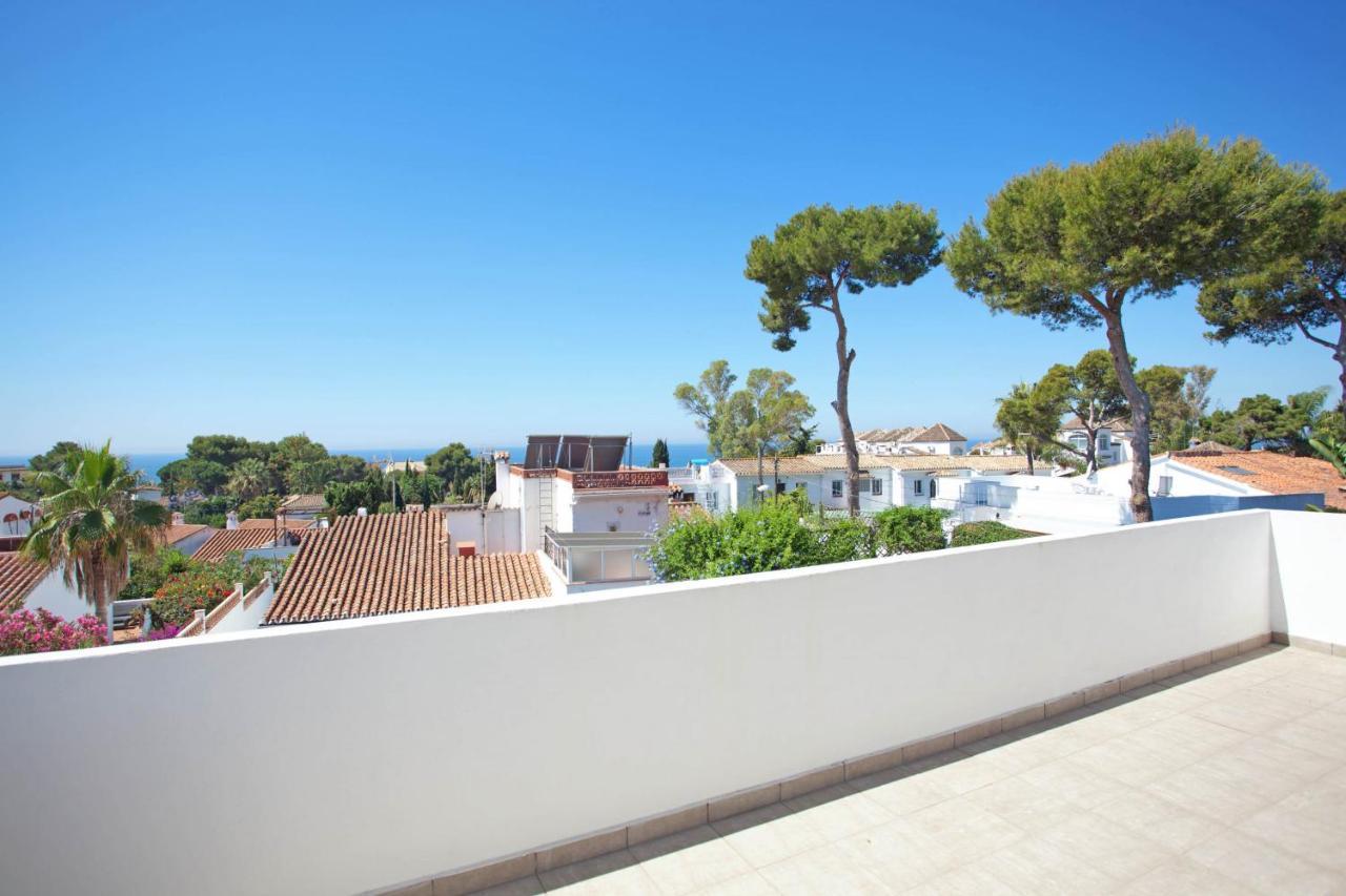 Modern Villa Close To Costabella Beach Марбеля Екстериор снимка